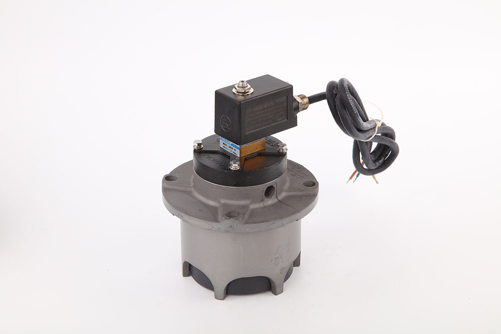 Avantages de l'électrovanne à impulsions de piston